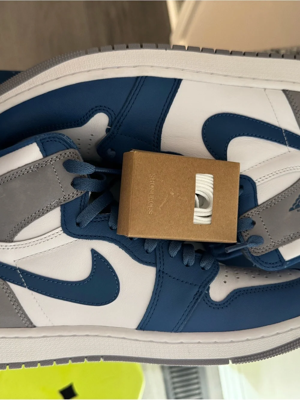 Jordan 1 Retro High OG True Blue